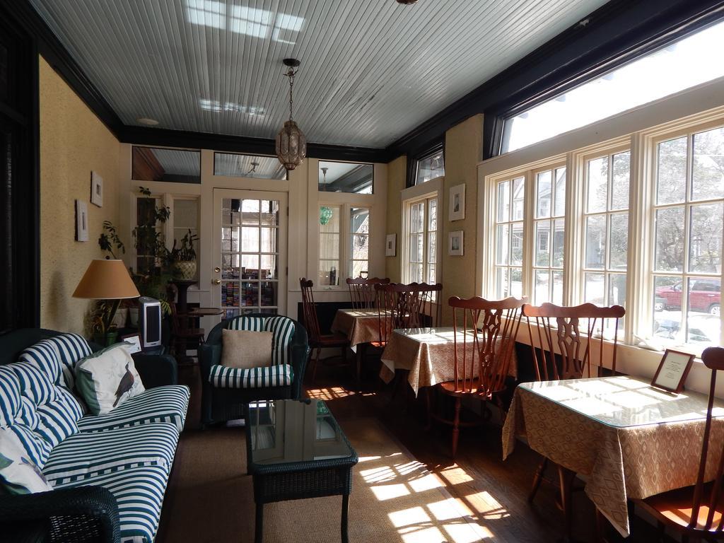 The Bertram Inn Brookline Luaran gambar